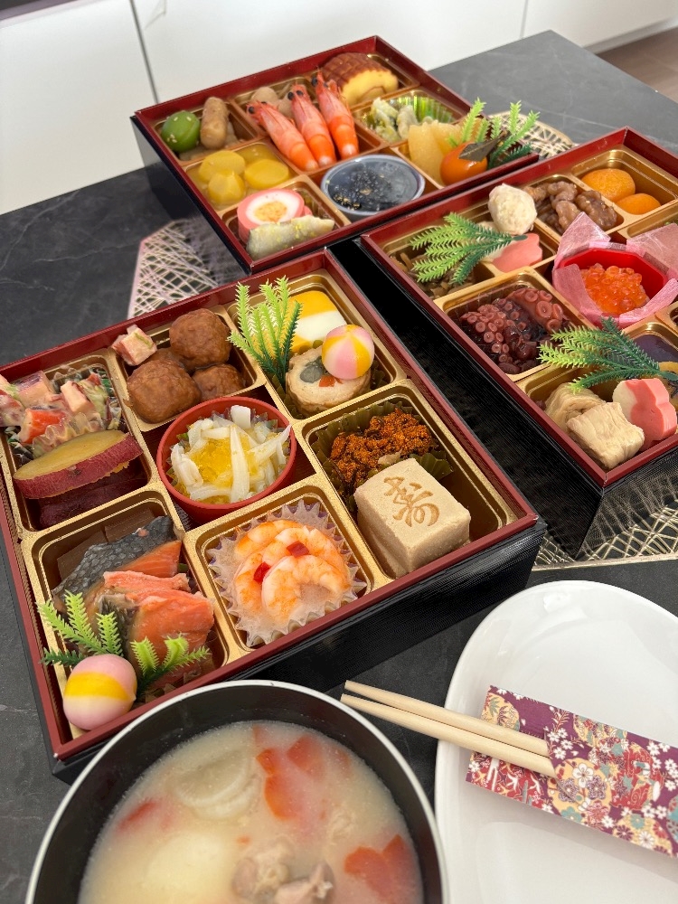 明けましておめでとうございます🐍✨️