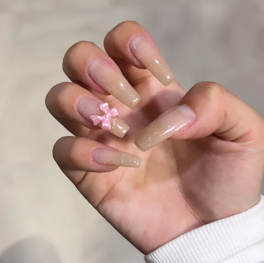💅🏻🎀