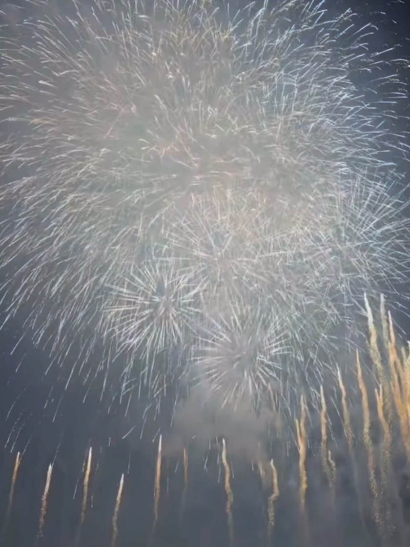 🎆💫
