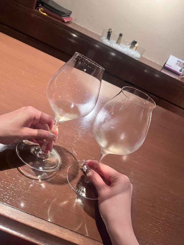 🥂🍾