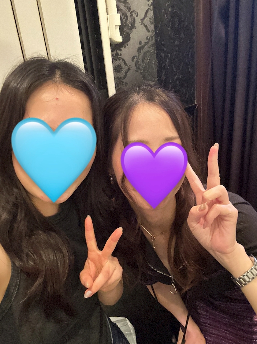 👯‍♀️🫶🏻