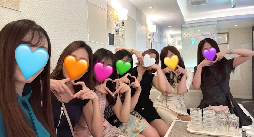 🙂&zwj;↕️🫶🏻