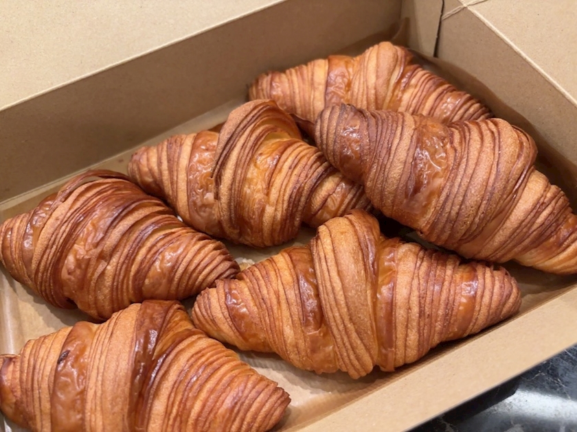 🥐✨️